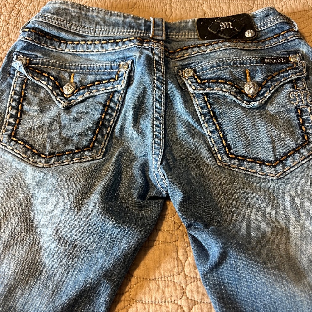 Ladies Miss Me size 29 jeans